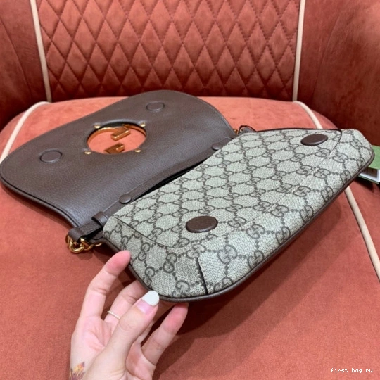 First bag ru bag Blondie shoulder Gucci 0810
